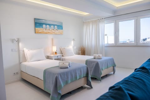 Cribs/infant beds, bed sheets