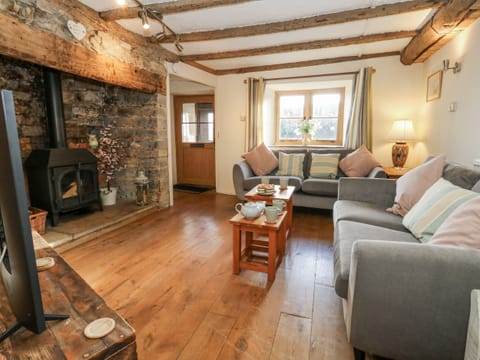 Cottage | Living area