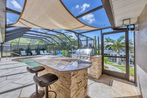 House, 3 Bedrooms | Outdoor dining