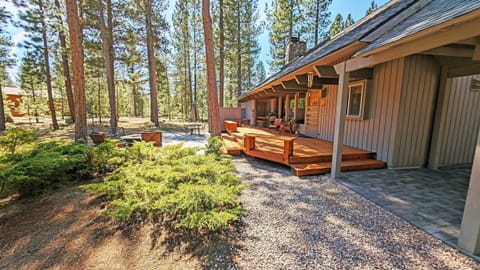 House, 6 Bedrooms | Terrace/patio