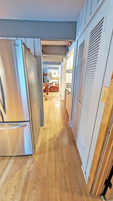 House, 6 Bedrooms | Interior