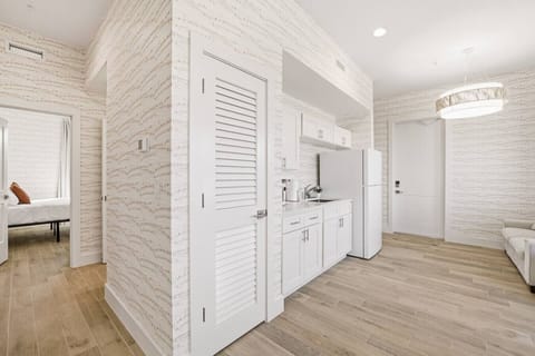 Perfect for light, easy meals.