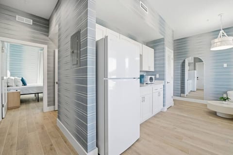 Perfect for light, easy meals.