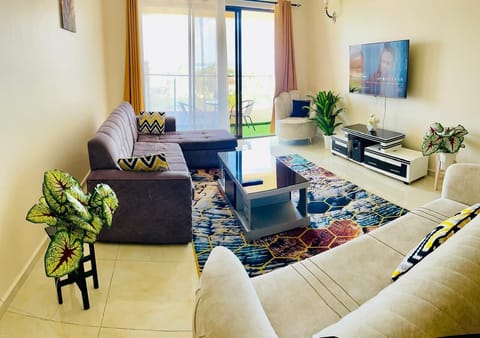 Luxury Apartment, Sea View | Living area