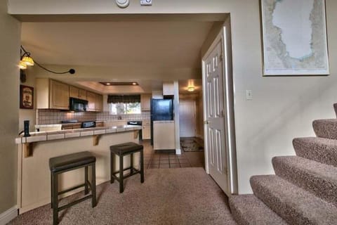 House, 4 Bedrooms | Interior