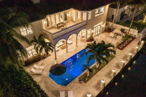 Expansive home in the exclusive Tropic Isle Neighborhood
