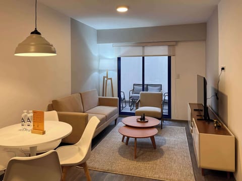 House | 2 bedrooms, Internet