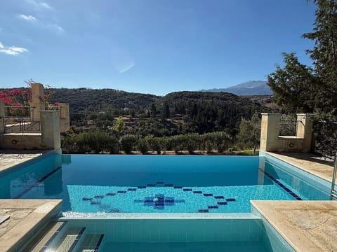 Infinity pool with stunning views