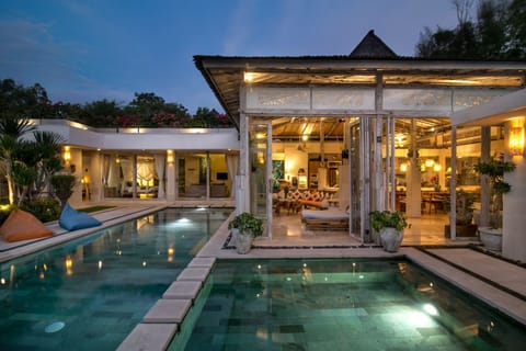 House, Smoking | 5 bedrooms