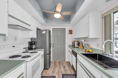 Clean, bright kitchen perfect for extended stays