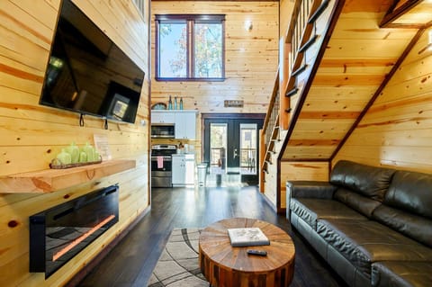 Curl up in the inviting living room & stream your favorites on the smart TV​