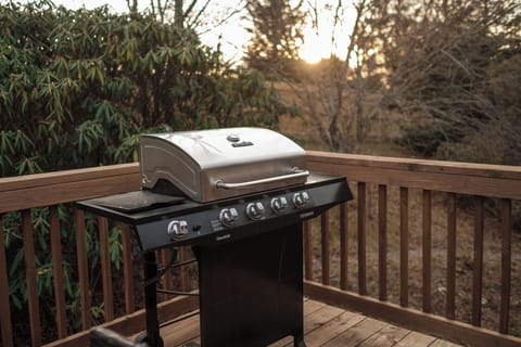 Fire up the grill for easy outdoor cooking. The deck offers plenty of room to prep meals and enjoy fresh mountain air while you barbecue.