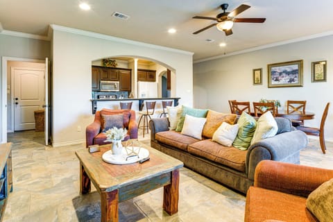 College Station Vacation Rental | 4BR | 3.5BA | 2,500 Sq Ft | 1 Step to Enter