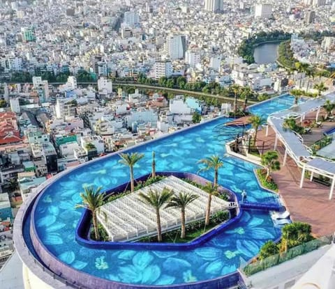 Rooftop pool