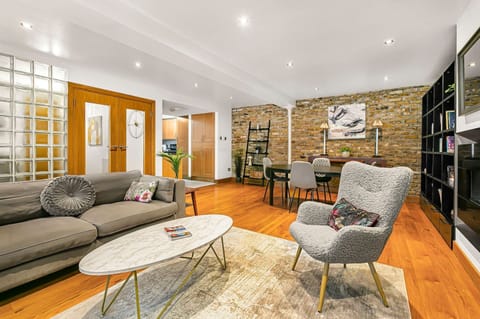 House | 2 bedrooms
