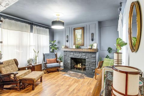 House (2 Bedrooms) | Front of property