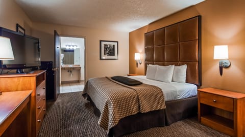 Soundproofing, iron/ironing board, cribs (free), WiFi (free)