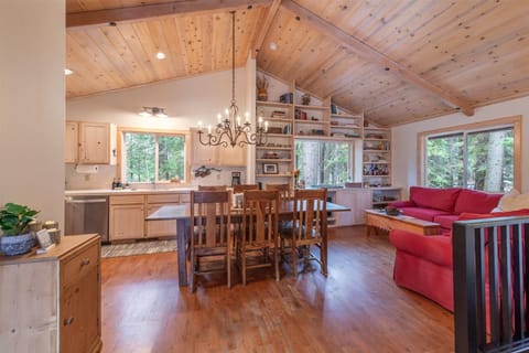 This open-concept cabin will be your home away from home, as you move seamlessly between the living spaces.