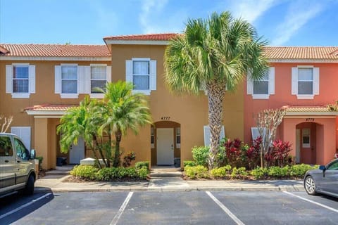 Exterior | Townhome Entrance | Lush Landscaping
Welcome to your sunny getaway—this well-maintained entry features vibrant greenery, tropical palms, and private parking steps from the door.