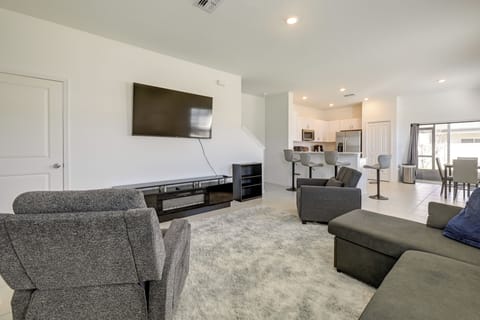 Ruskin Vacation Rental | 2BR | 2.5BA | 1,650 Sq Ft | Small Step to Enter