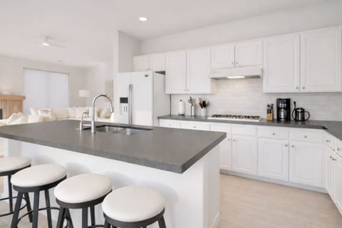 Newly Renovated Kitchen