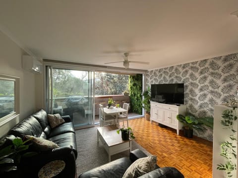 Lounge going out to balcony