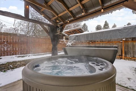 Hot tub