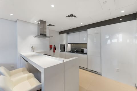 Luxury Apartment, Balcony, Sea View | Private kitchen | Coffee/tea maker