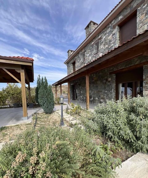 Villa, 4 Bedrooms, Terrace, Mountain View | Exterior