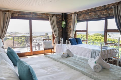 Superior Double Room, 1 Bedroom, Balcony, Ocean View | 1 bedroom, premium bedding, in-room safe, individually decorated