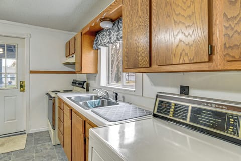 House (1 Bedroom) | Interior