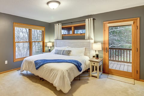 House (4 Bedrooms) | Interior