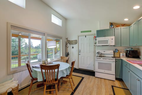 House (1 Bedroom) | Interior