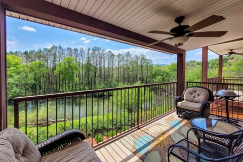 Balcony retreat awaits. And, unwind with stunning views and comfy seating in serene Sevierville!