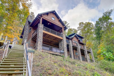 Revel in stunning views while enjoying the unique hillside access and charm!