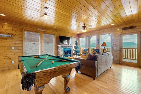 Game Room, enjoy mountain views while challenging friends to a fun game of pool!