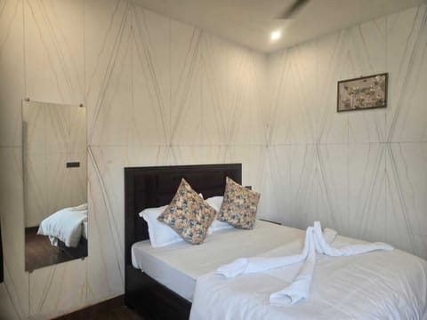 Deluxe Room | Free WiFi