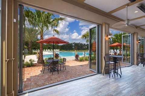 Townhome, 5 Bedrooms | Outdoor dining