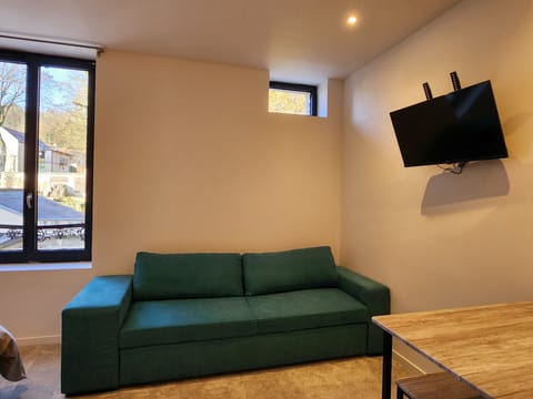 Family Apartment | 1 bedroom, premium bedding, blackout drapes, soundproofing