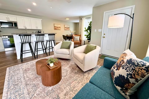 232 Mimosa Stay Living Room-5