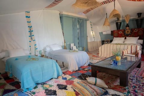 Quadruple Room, Pool View | Premium bedding, cribs/infant beds, travel crib, rollaway beds