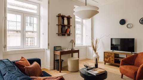 Sophisticated yet welcoming, this living area captures the essence of refined Lisbon living—bold art, plush seating, and modern serenity.

#TimelessInteriors #LisbonEscape #CuratedSpaces #Portugal #AndoLiving
