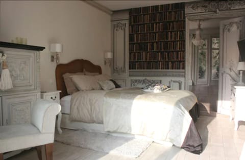 Individually decorated, individually furnished, desk, blackout drapes