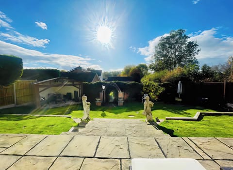 Cottage | Property grounds