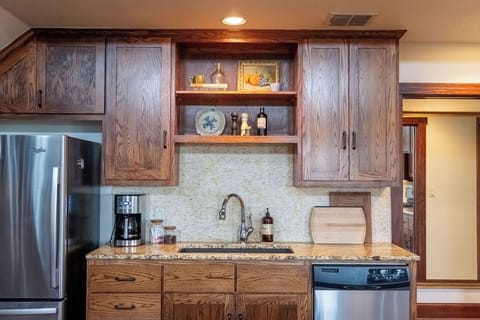 Coffee & tea are provided for you to enjoy.