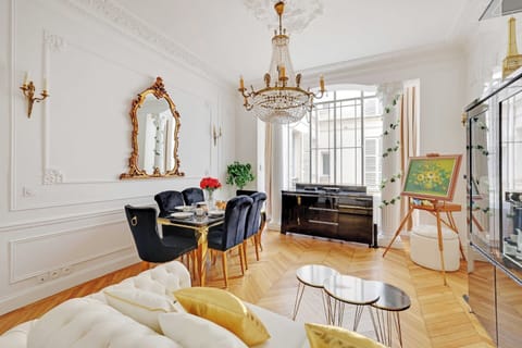 Apartment | Living area