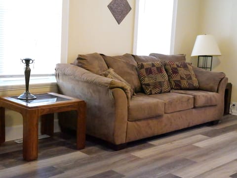 On main floor. 65” smart TV. Portable fan. Window AC (installed during May to September)