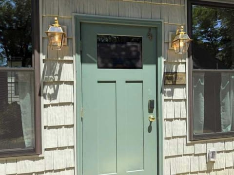 Welcome to Wolfsbane, a beautiful 2-bedroom home at Petite Acres!