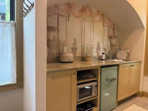Welcome to Witch Hazel, a beautiful 2-bedroom home at Petite Acres!