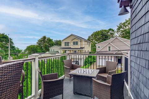 York Vacation Rental | 4BR | 2BA | 1,440 Sq Ft